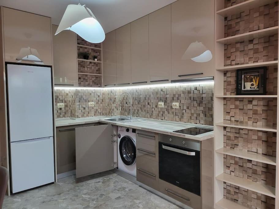 Stylish Apartment Near City Center Płowdiw Zewnętrze zdjęcie