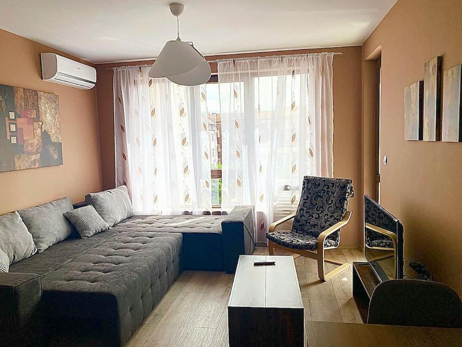 Stylish Apartment Near City Center Płowdiw Zewnętrze zdjęcie
